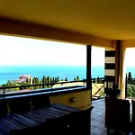Taormina Coral Apartment - Taormina Holidays